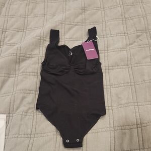 Chic Black Slimming Bodysuit by Heyshape Size L, New With Tags!